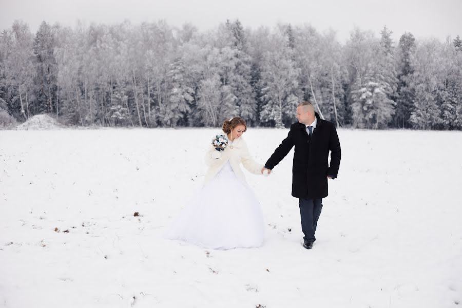 Fotógrafo de casamento Pavel Shevchenko (pavelsko). Foto de 20 de janeiro 2016