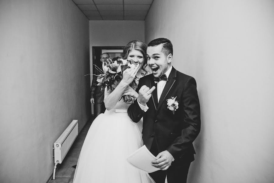 Wedding photographer Vitaliy Bendik (bendik108). Photo of 9 November 2015