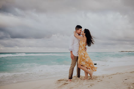 Svatební fotograf Omar Y Dani Milla (vidalinda). Fotografie z 19.prosince 2021