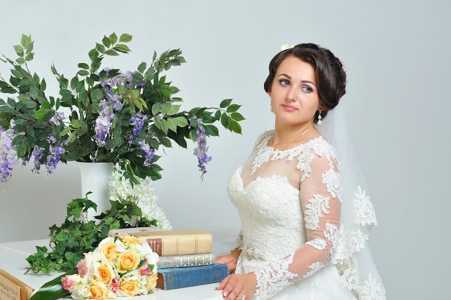 Jurufoto perkahwinan Roman Demyanyuk (photovideo). Foto pada 25 Januari 2017