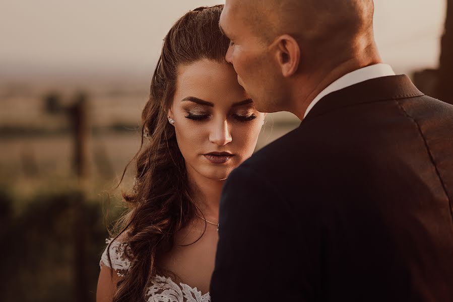 Fotógrafo de casamento Vanda Mesiariková (vandamesiarikova). Foto de 23 de julho 2018