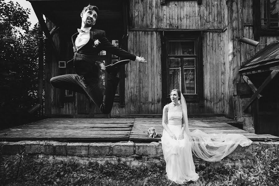 結婚式の写真家Georgiy Lisickiy (georgiylisitskiy)。2014 10月13日の写真