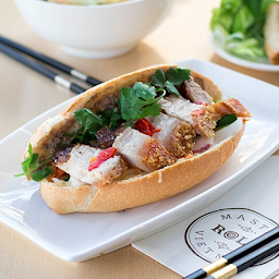 Roast Pork Vietnamese Bread Roll