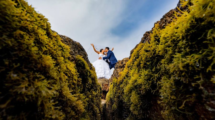 Photographe de mariage Randolph Vela (lumierecinema). Photo du 21 mars 2020