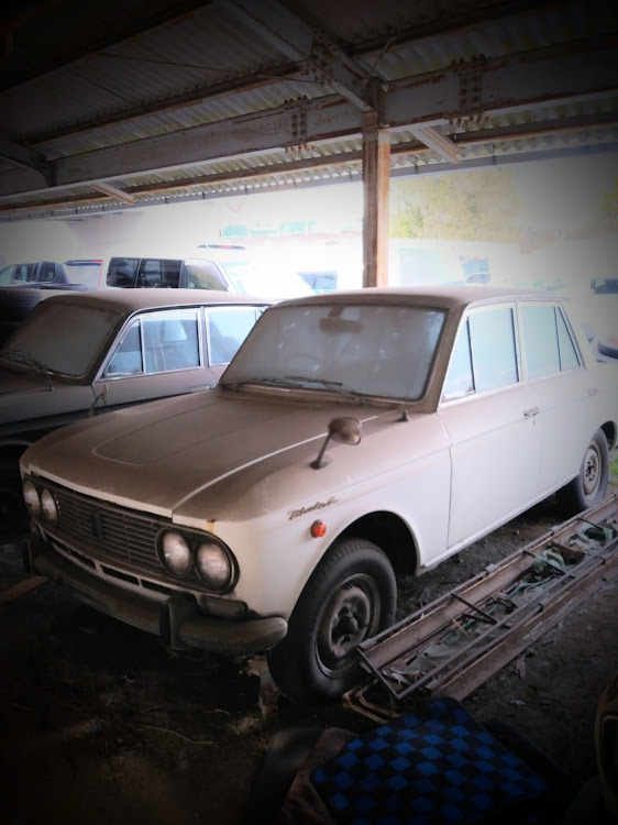 シロッコのレストアベース・オイル漏れ・次期候補車両・旧車・高旧車！に関するカスタム事例の投稿画像7枚目