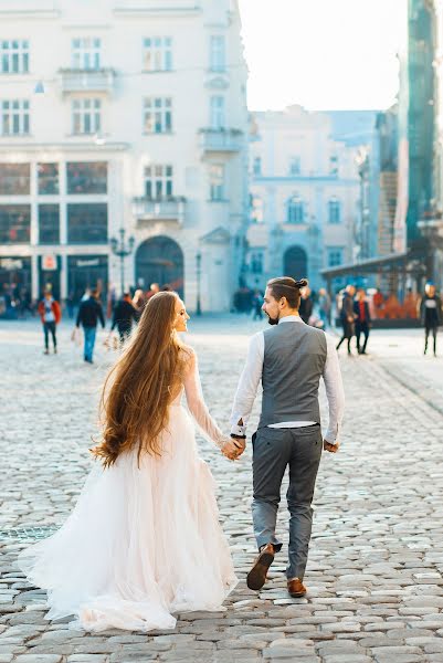 Wedding photographer Yuliia Karpyshyn (karpyshyn17). Photo of 17 May 2020