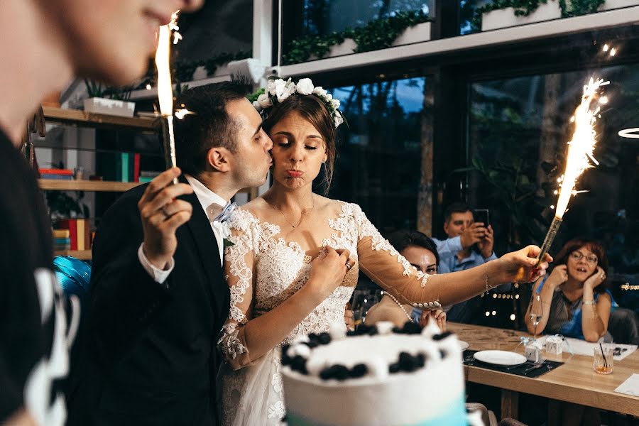 Fotógrafo de bodas Svetlana Ivankova (svetiklana). Foto del 1 de junio 2020