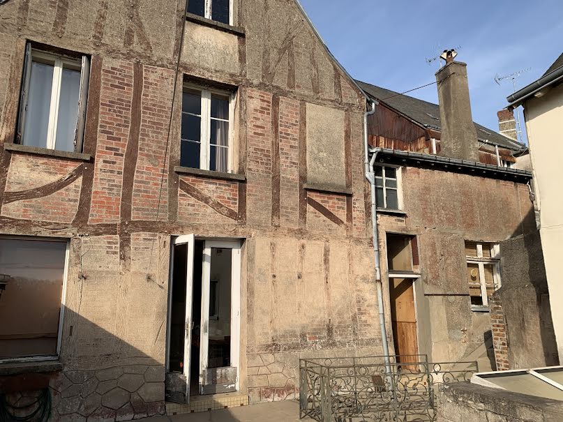 Vente maison  160 m² à Château-Renault (37110), 156 000 €