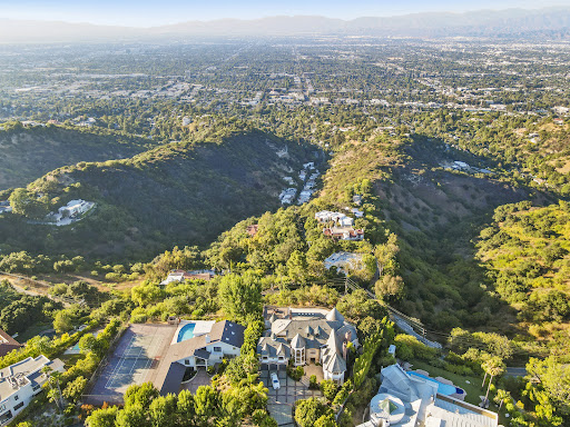 Maison avec piscine et jardin 2