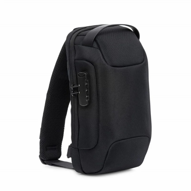 Mochila transversal da GShield Locker, preta, feita de lona kevlar reforçada e poliéster.