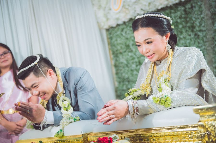 結婚式の写真家Sanchai Deecharoen (sanchaipixs)。2020 9月8日の写真