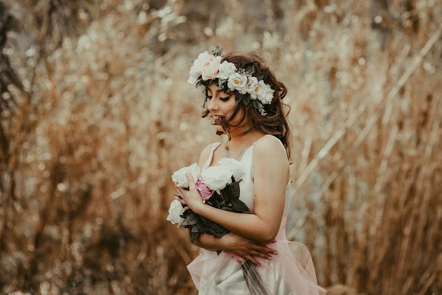 Fotógrafo de casamento Mario Iazzolino (marioiazzolino). Foto de 9 de abril 2018