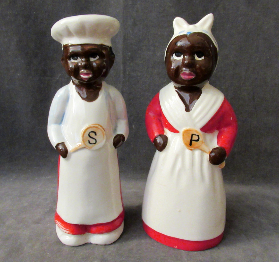 Large Mammy & Chef Salt & Pepper Set - HOME PAGE