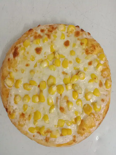 Golden Corn Pizza