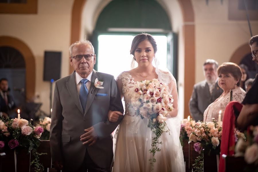 Fotógrafo de bodas Esteban Leví Bravo Argudo (estebanbravoph). Foto del 10 de junio 2020