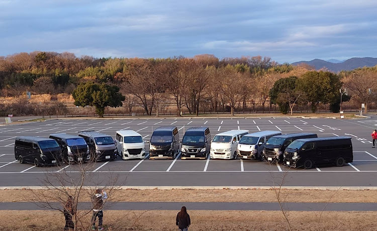 NV350キャラバンの岐阜年末プチオフ・月華會・全国NV會・来年もよろしくお願いします・よいお年をに関するカスタム事例の投稿画像5枚目