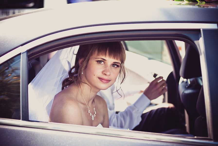 結婚式の写真家Anna Lysenko (lesly)。2013 7月15日の写真