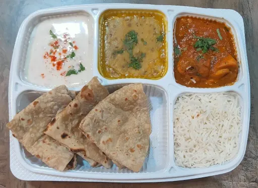 Non Veg Combo For 8