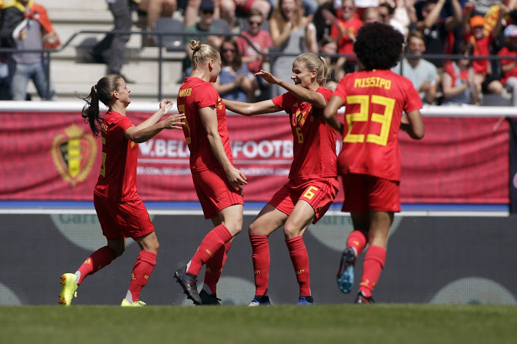 KRC Genk Ladies halen met scorende Flames verschroeiend uit in Limburgse derby