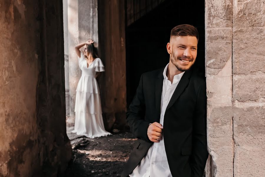 Fotografo di matrimoni Irina Makosh (p0vesne). Foto del 19 gennaio 2021