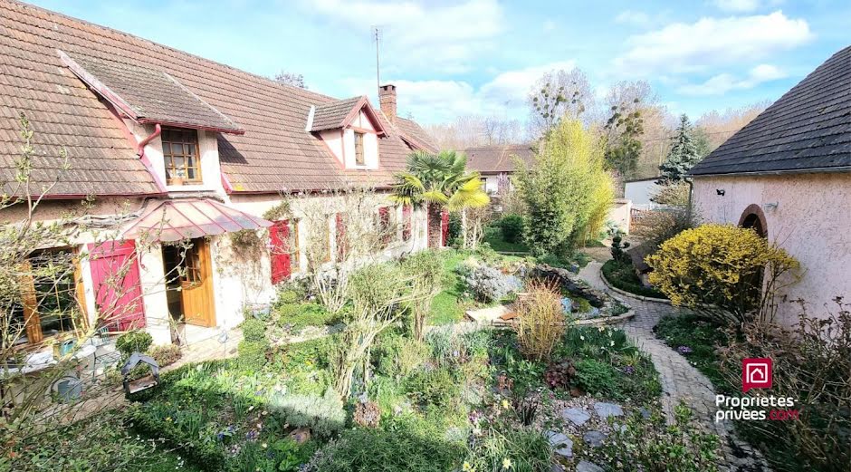 Vente maison 6 pièces 170 m² à Maintenon (28130), 374 900 €