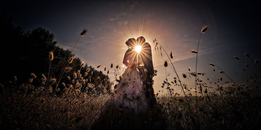 Fotógrafo de casamento Yann Faucher (yannfaucher). Foto de 13 de maio 2015