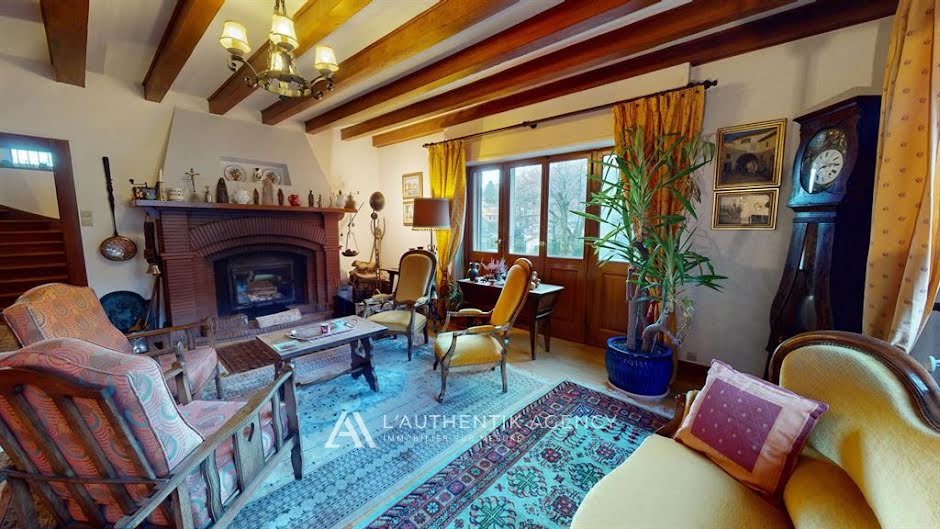 Vente chalet 6 pièces 165 m² à Thann (68800), 561 750 €