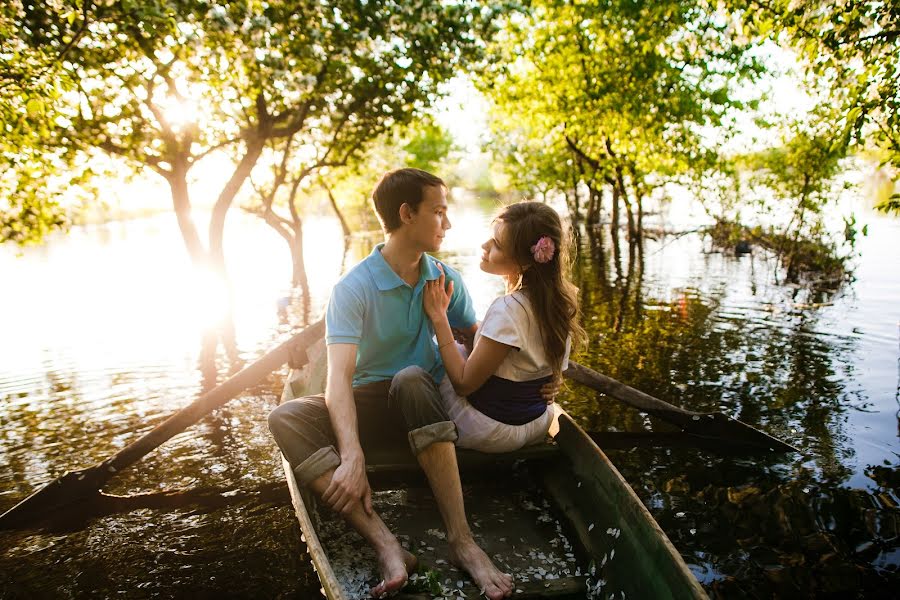 Wedding photographer Mikhail Nikiforov (photonm). Photo of 13 June 2016