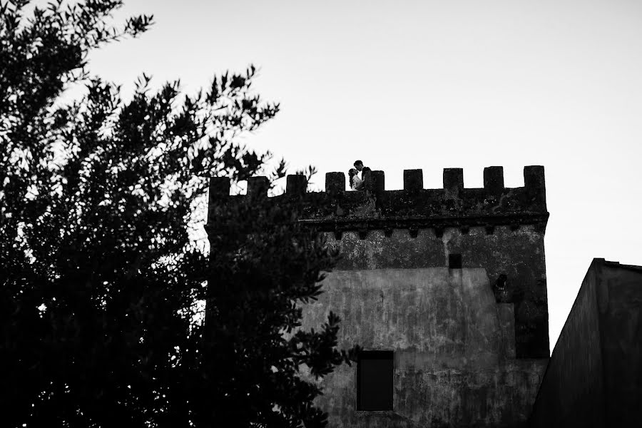 Fotografo di matrimoni Marius Marcoci (mariusmarcoci). Foto del 17 giugno 2022