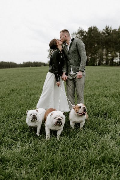 Fotógrafo de casamento Natalya Smolnikova (bysmophoto). Foto de 1 de dezembro 2022