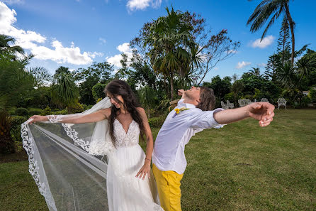 Wedding photographer Aleksey Aryutov (mauritius). Photo of 7 April 2018