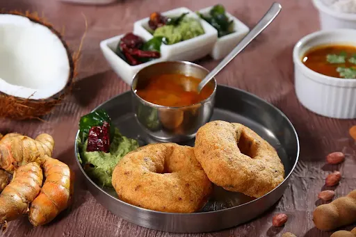 Medu Crispy Vada [2 Pieces]