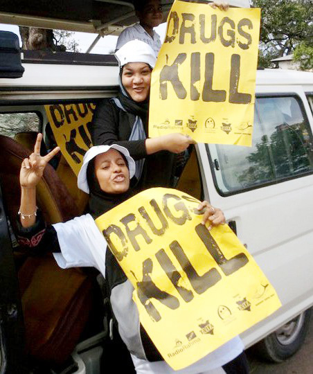 Residents holds drugs posters during an anti-drug campaign in Mombasa in the past.