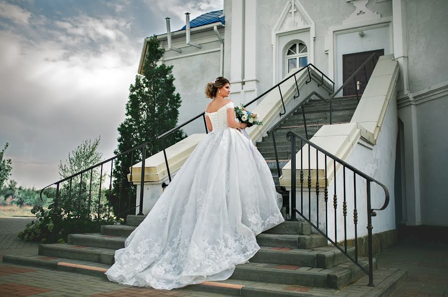 Fotógrafo de bodas Sergey Mikhnenko (sergnovo). Foto del 8 de septiembre 2019