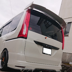 セレナ FC26