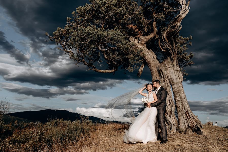 Fotógrafo de casamento Aleksandr Litvinchuk (lytvynchuksasha). Foto de 6 de outubro 2020