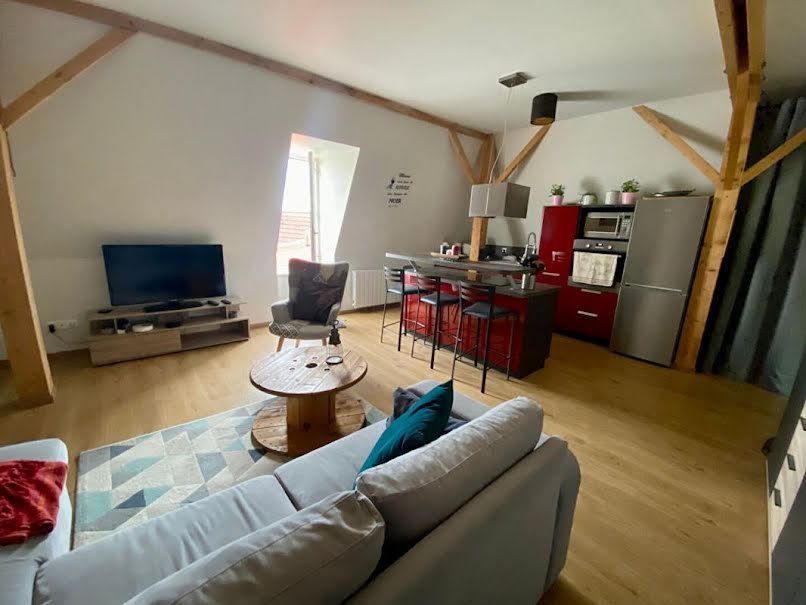 Location meublée appartement 2 pièces 52 m² à Langres (52200), 520 €