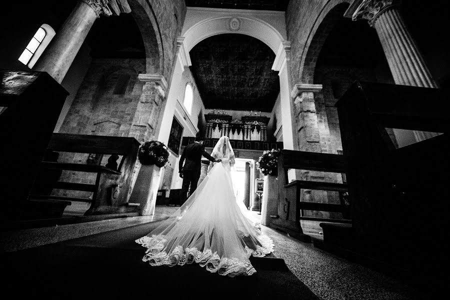 Wedding photographer Leonardo Scarriglia (leonardoscarrig). Photo of 13 February 2018