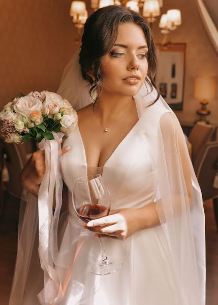 Fotógrafo de casamento Ekaterina Nikolaeva (katyawarped). Foto de 25 de agosto 2021