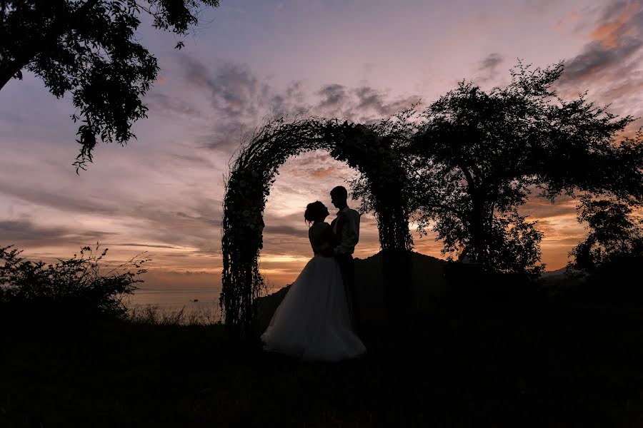 Fotografer pernikahan Dmitriy Pustovalov (pustovalovdima). Foto tanggal 9 Maret 2018