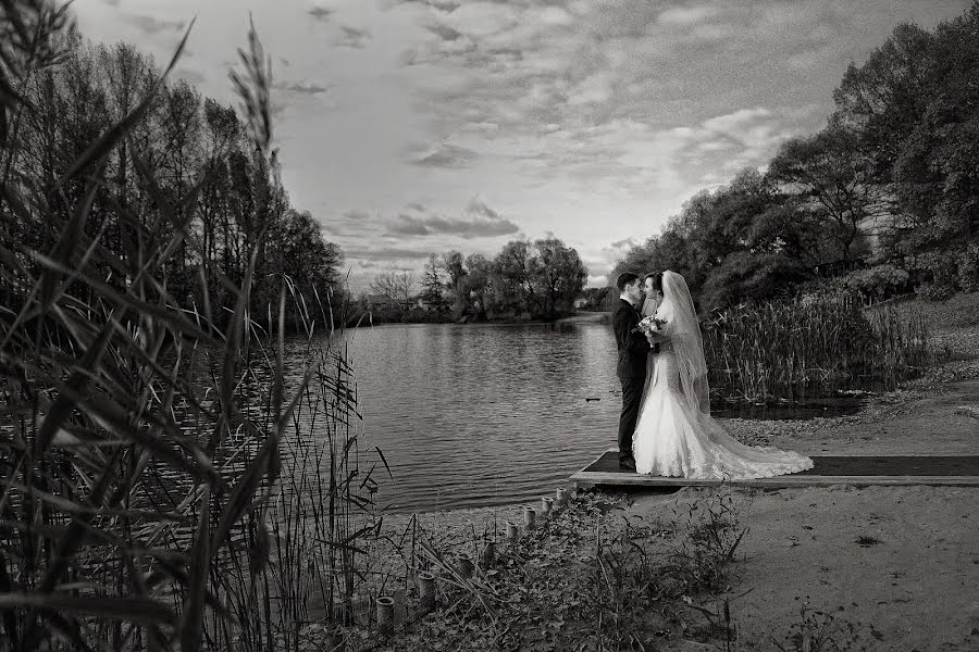 Wedding photographer Evgeniy Bulychev (respekt). Photo of 21 January 2017