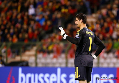 Courtois raakte de bal... acht keer: "Het was wel grappig van de fans"