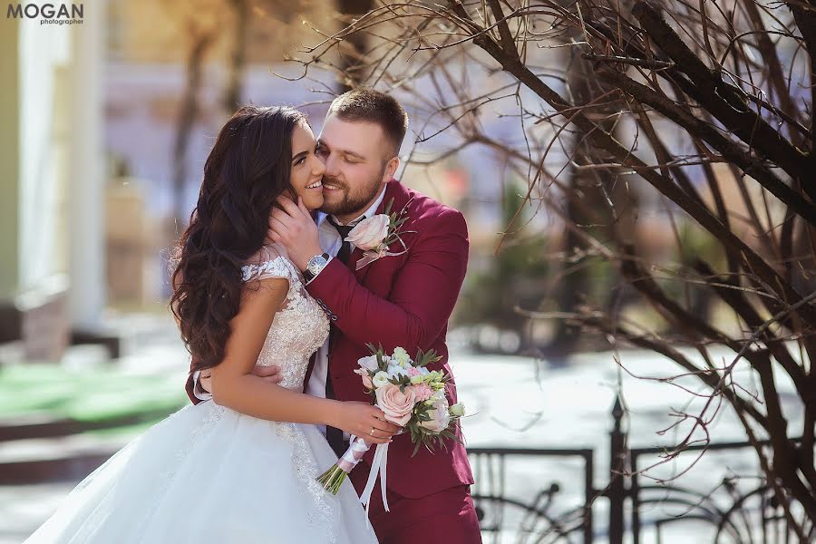 Fotografo di matrimoni Alena Mogan (alenamogan). Foto del 24 aprile 2018