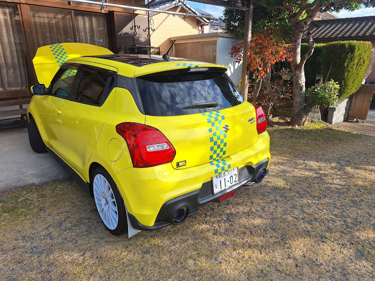 スイフトスポーツのパーツ取り付け完了・タワーバー取付・今年最大のカスタムは？に関するカスタム事例の投稿画像1枚目