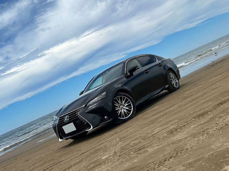 GSのgs450h・セダン・IS300h・バージョンL・千里浜なぎさドライブウェイに関するカスタム事例の投稿画像1枚目