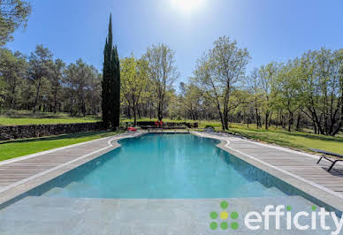 House with pool and terrace 2