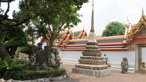 Wat Pho Temple Bangkok Thailand 2016