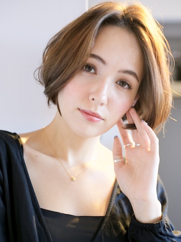 実は ボブ ストレート は面長さんにも似合う 大人可愛いヘアスタイル集 Trill トリル