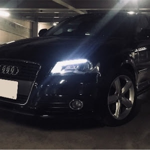 A3 スポーツバック 8PCCZF