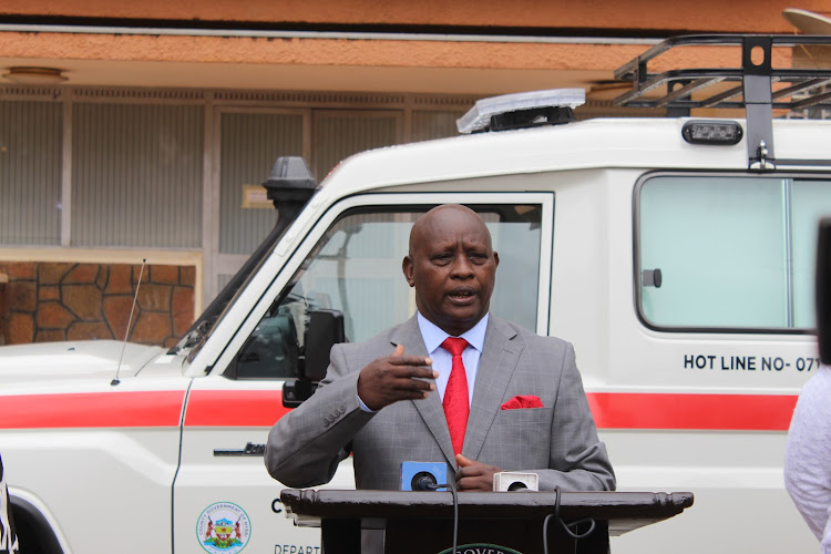 Nyeri Governor Mutahi Kahiga addresses the media outside his Nyeri town office on Thursday.